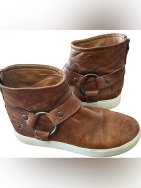 FRYE Lena Harness Booties size 6.5 Leather